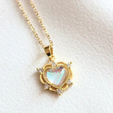 Náhrdelník měsíční kámen tvar srdce