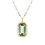 Náhrdelník Sofie s emeraldem" could be rewritten as "Sofie Emerald Necklace.