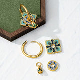 Šperk lakovanych nadechem sofistikovanosti par stylu