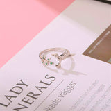 Prsten zirkony kolibrik zelenymi stříbře