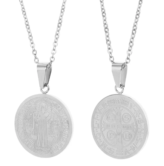 Náhrdelník O Kulatým Příveskem Tvaru