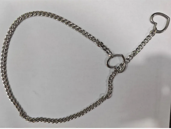 Náhrdelník nerezové lara srdcem oceli