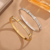 Náramek Jednoducha Geometrická Otevrena Dvema Vrstvami