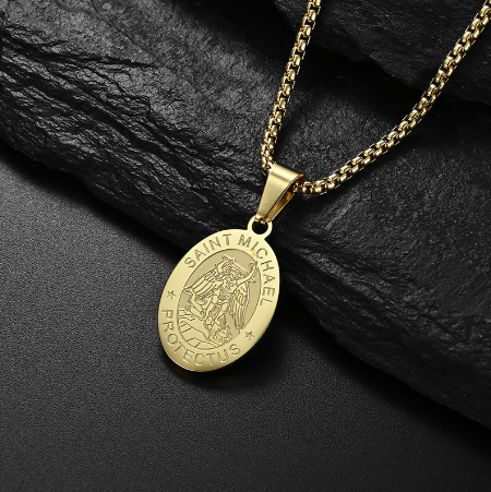 Náhrdelník nerezové portretem ovalny andela oceli