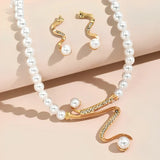Sada prirodnich nahrdelniku nausnic perel